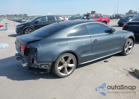 2011 Audi A5 2.0T Premium z USA, uszkodzony, nr VIN WAUWFAFR7BA038534